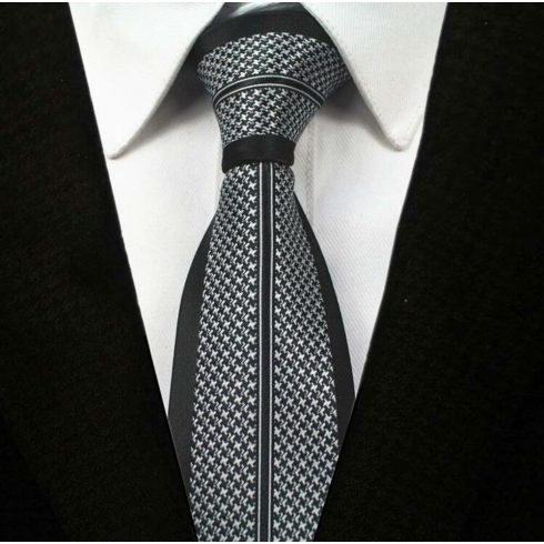 fekete nyakkendő