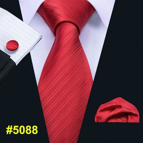 piros-nyakkendő