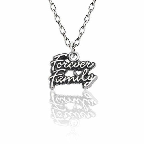 Forever Family felirat medál nyaklánccal