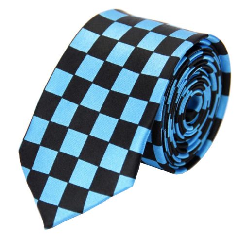 kék-kockás nyakkendő