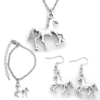 lovas-medal-nyaklanc-fulbevalo-es-karkoto-szett