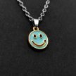 kék-smiley-medál-lánccal