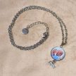 Fenykepes-nyaklanc-love-feliratos-charmmal-ezust